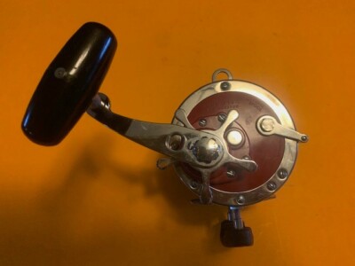 VINTAGE PENN SPECIAL SENATOR 113HL 4/0 FISHING REEL WITH THE