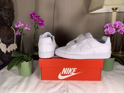 NIB Nike Air Youth Kids Athletic Triple White Shoes Brand NEW+Box Size 3y 