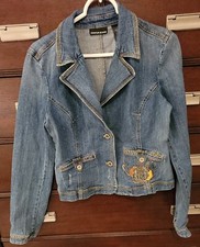 DKNY JEANS DENIM JEAN JACKET SZ M EMBROIDERY DISTRESSED BUTTONS POCKETS