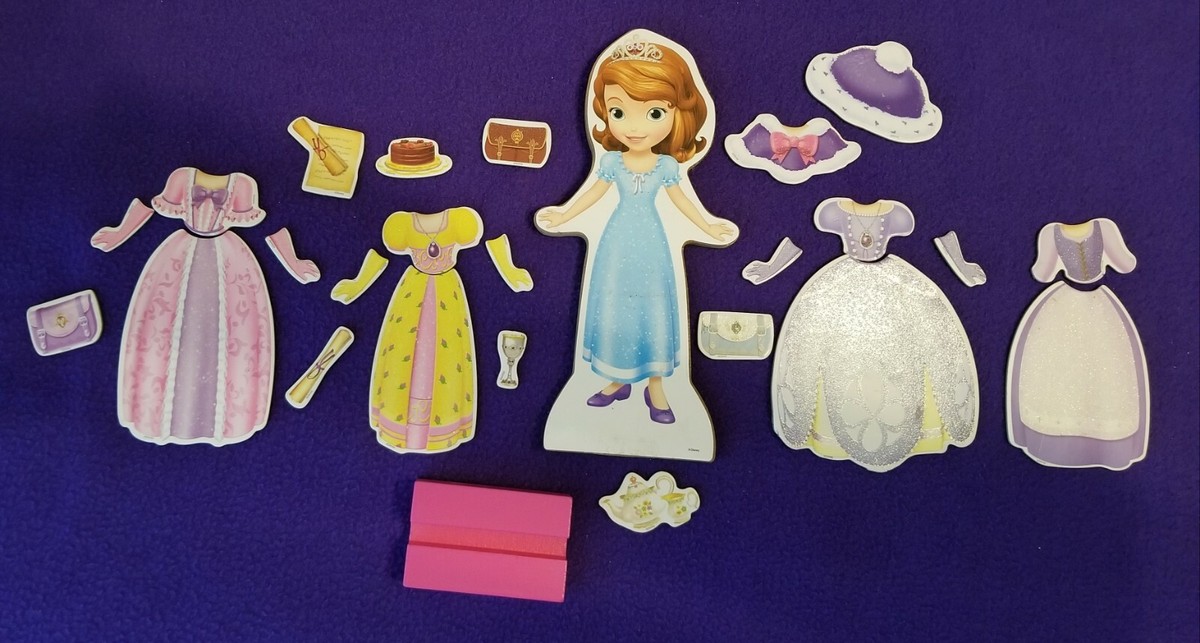 Sofia The First Magnetic Dress-up Figurine With Wooden