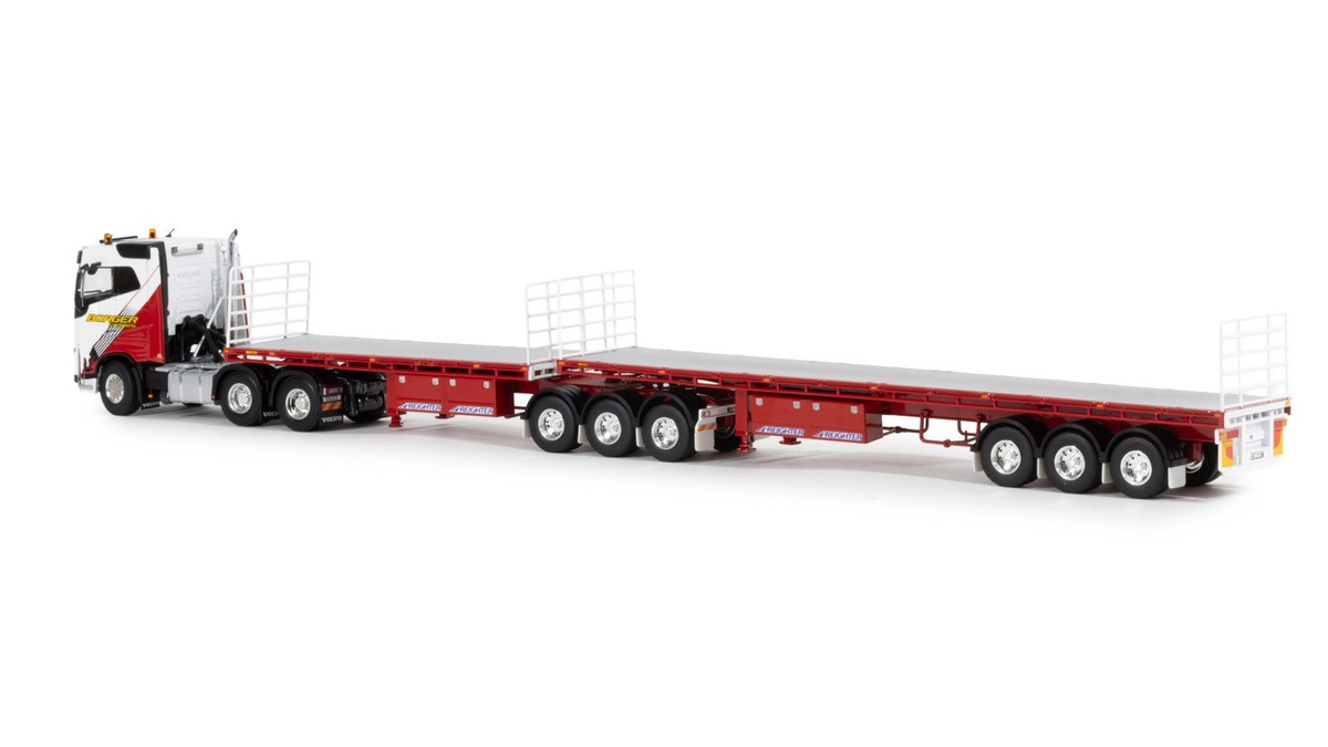 WSI 01-3910 Volvo FH4 6x4 Prime Mover with B-Double Trailer