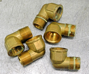 Parker Brass Street Elbow Fitting 3/8" NPT Lot of Five (5)
