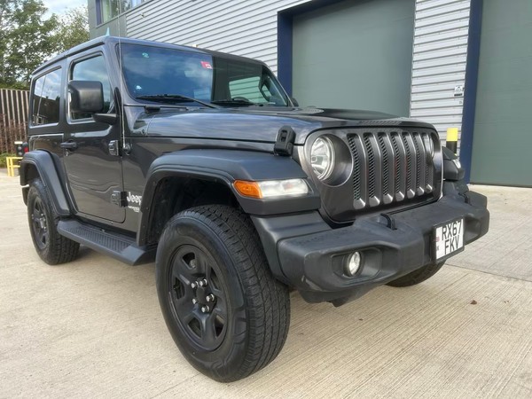 eBay - Jeep Wrangler 3.6 V6 4X4 AUTO...
