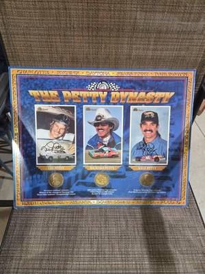 1997 PETTY DYNASTY MASTIC AUTOGRAPHED 4 X 6 PRINTS OPTIMUM GROUP COA &TOKENS!