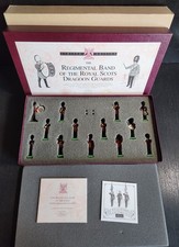 BRITAINS THE REGIMENTAL BAND OF THE ROYAL SCOTS DRAGOON GUARDS TOY SOLDIERS NIB