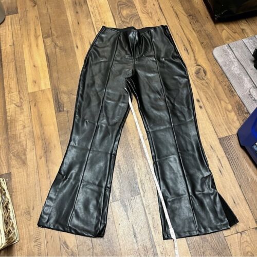 Abercrombie & Fitch Curve Love Vegan Leather Split-Hem Flare Pants Large Short U - Picture 2 of 6
