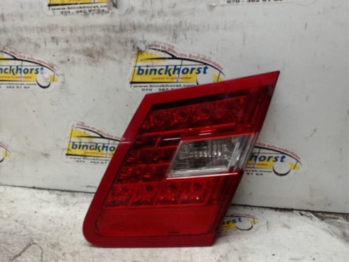 Rückleuchte rechts Mercedes-Benz E-Klasse W212 A2128203264 P18891078