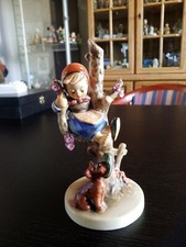 Hummel Figur, 16 cm hoch, Hum 56/B "In Sicherheit" FM 6