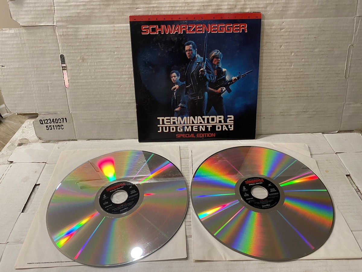 Terminator 2 Judgement Day Laserdisc Lot (2) + The Special Edition