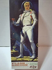 NEW from Atlantis Models Flash Gordon & the Martian 8.5 "Figure Kit #1450~NEW