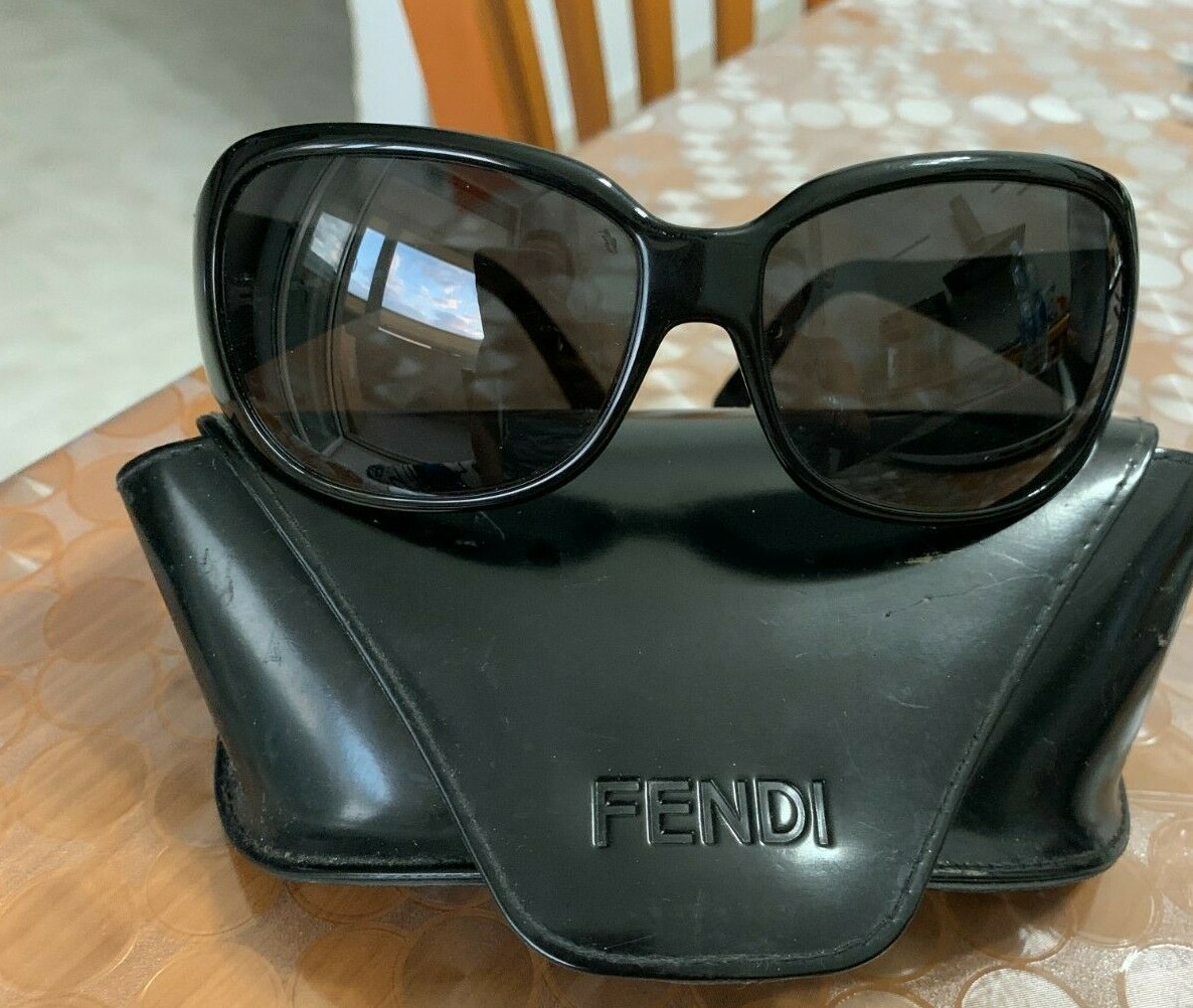Occhiali da Sole Fendi FS499 Black Oversized Square Sunglasses Lunettes  Fendi