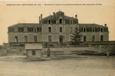 404.... ARGENTON-CHATEAU. Ecole et Cours Complémentaire des Jeunes Filles