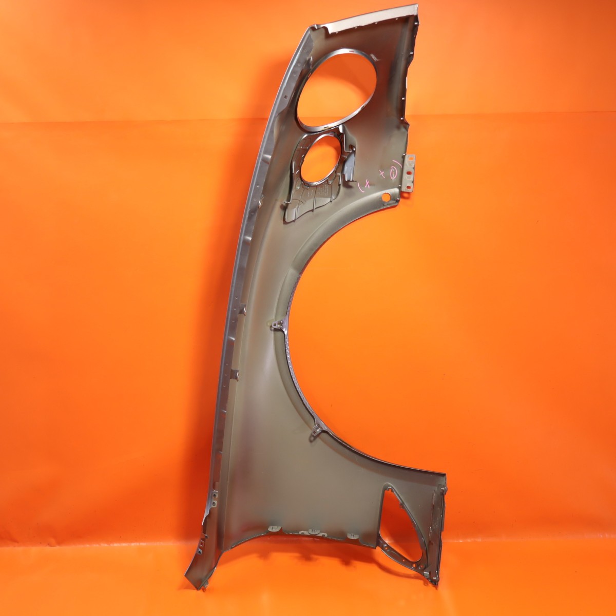 BENTLEY GT GTC FENDER LEFT DRIVER 2019-2021 2022 2023 2024 3SD821101D DAMAGED