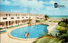 1950 s BATHING BEAUTY AT MONACO MOTEL Miami Beach Florida FL f/07 BC0534