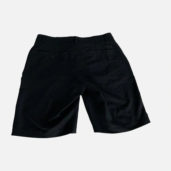 Under Armour Women’s Fitted Shorts Size 4 HeatGear Black Flat Front Pockets Golf thumbnail 6