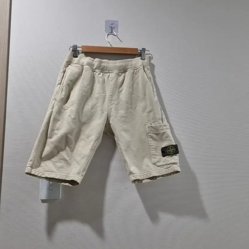 Stone Island Beige Shorts, Size 14, Good Condition thumbnail 4