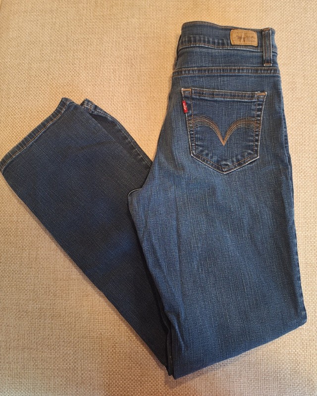 Levis Perfectly Slimming 512 Jeans Womens 10 Blue