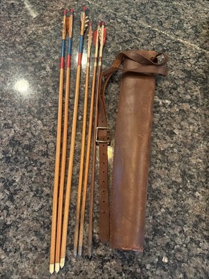 Vintage Pearson? Traditional Archery Brown Leather Hip Quiver and Arrows