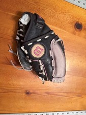 Wilson A440 black fast pitch baseball softball Glove for RHT good G5