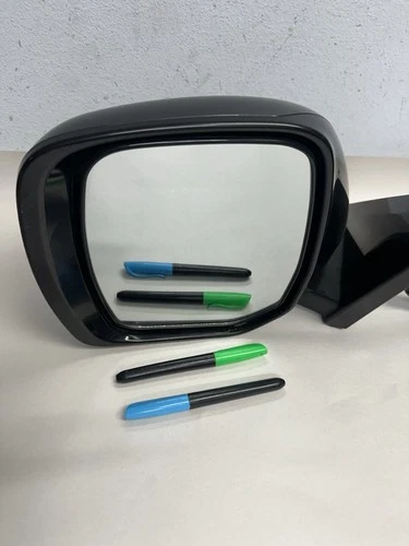 2011-2021 INFINITI QX56 QX80 DRIVER SIDE MIRROR CAMERA BLACK 19 WIRE (READ)