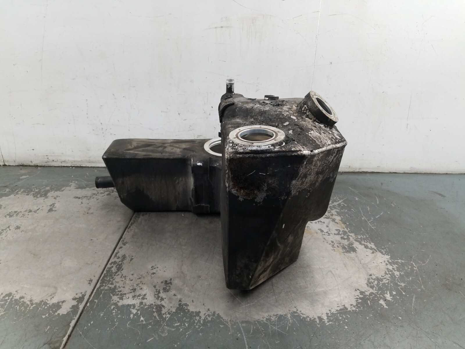 2005 Lamborghini Gallardo Fuel Tank Set - ** #2070 H3