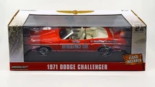 Greenlight 13569 1/18 Scale 1971 Dodge Challenger Diecast Pace Car
