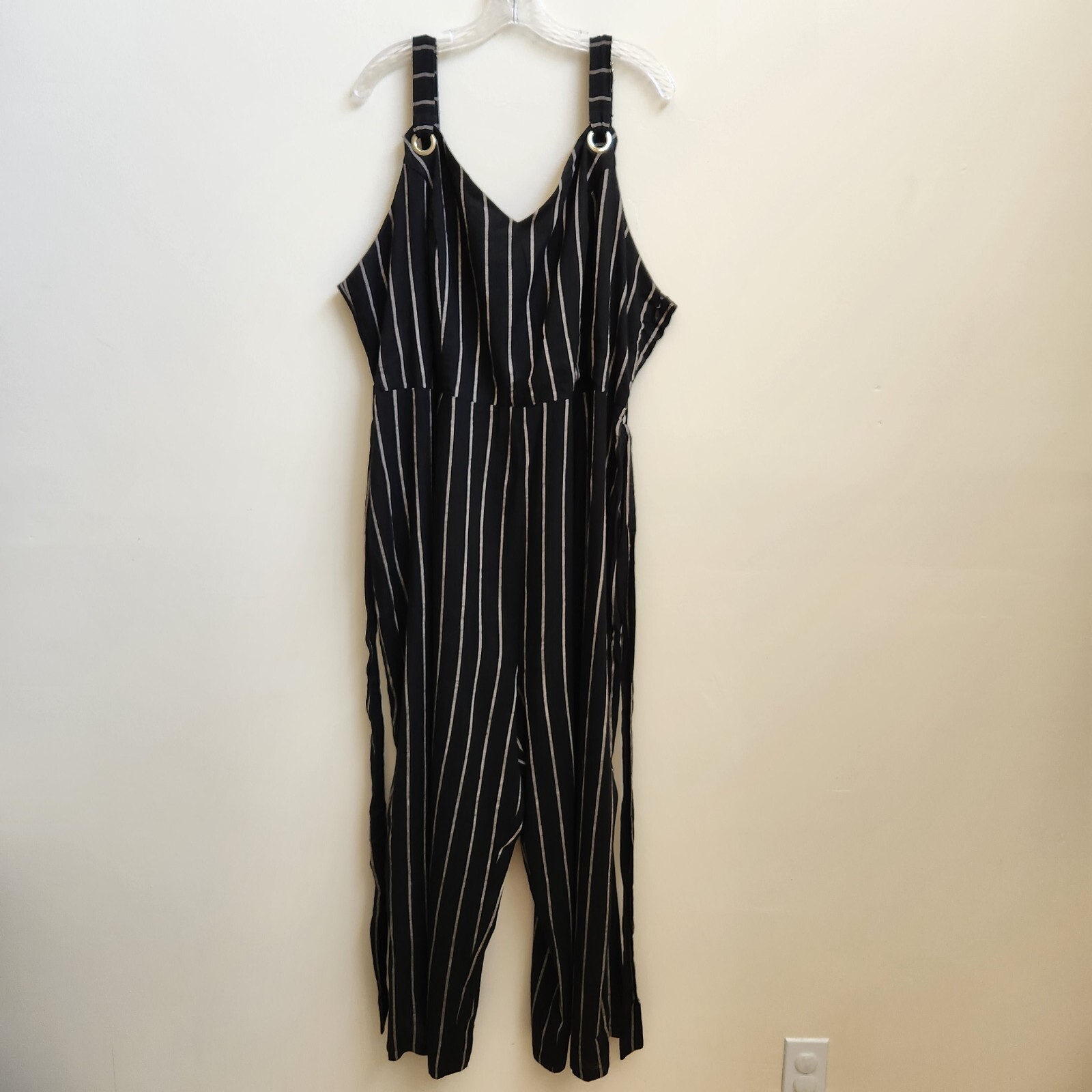 City Chic Refinity Jumpsuit Womens XXL/24 Plus Striped Cropped Romper Wide Leg