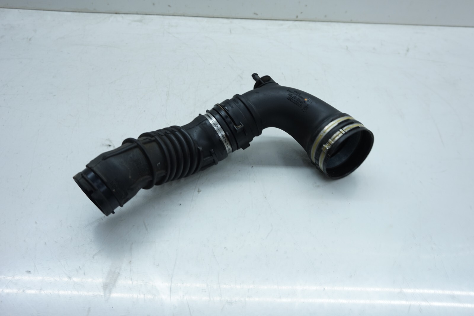 2014-2019 Maserati Ghibli OEM Left Front Air Intake Duct Pipe 670001591