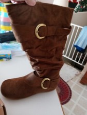 Woman's Boots Knee High Sz 10