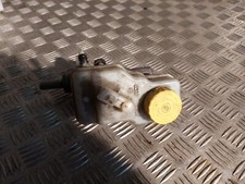 Maître-cylindre de frein Volkswagen 1,6L