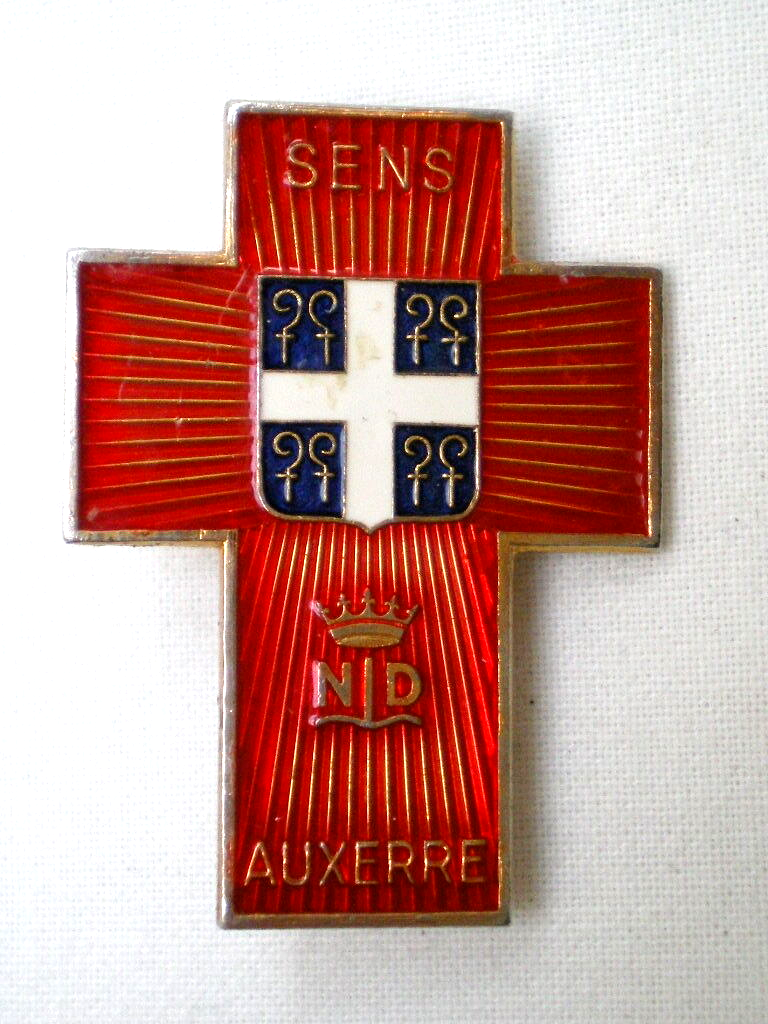 Broche Ancienne Religieuse En Métal Plaqué Or - Marque Murat, Style Vintage