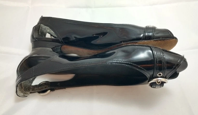 $225 Stuart Weitzman Chitchat Peep Toe Toe Buckle Ballet Flats 7.5 Gloss Black - Image 2 of 4