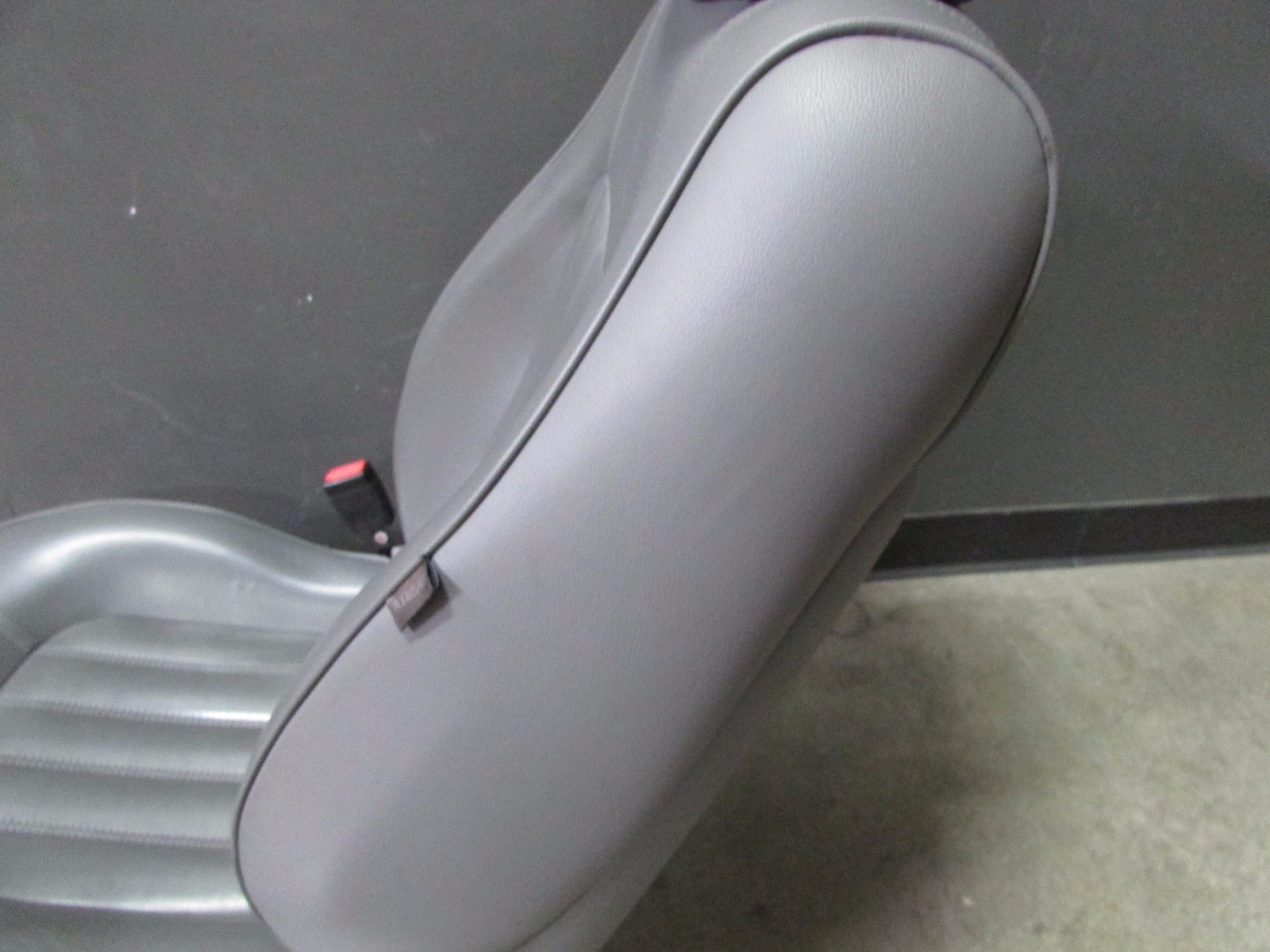 Maserati Quattroporte, LH, Left Front Seat, Grey, Used