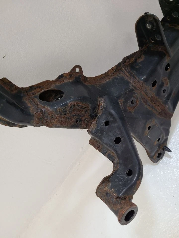 2013 2014 2015 2016 MAZDA CX-5 Crossmember/K-Frame Front  Foto 4 de 4