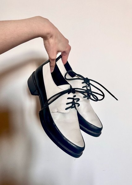 Women & Other Stories Oxford White Leather 38