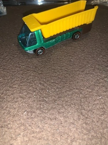 1969 Hot Wheels Redline Heavyweights Dump Truck – Green All Original Good Shape