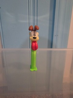 Odie Pez Dispenser