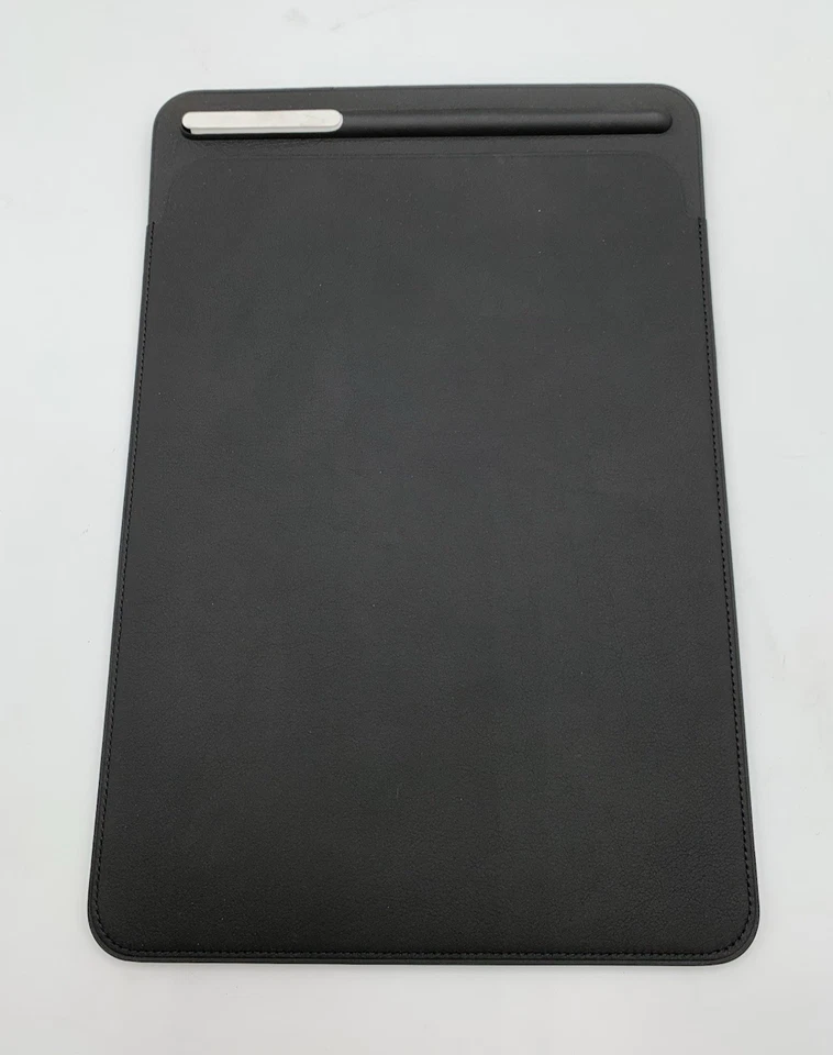 Genuine Apple iPad Pro 10.5'' Leather Sleeve Case - MPU62ZM/A In Box Excellent - Image 4 of 4