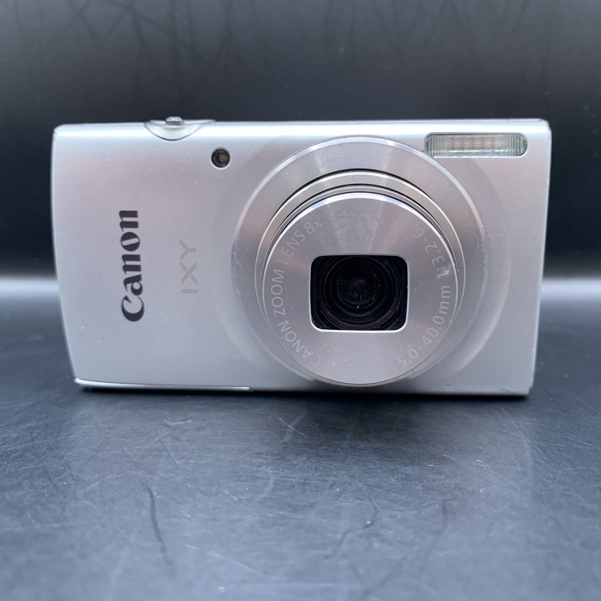 Canon PowerShot ELPH 185 IXY 200 Silver Digital Camera Excellent
