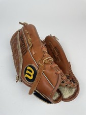 George Brett Signature Model Wilson A2124 Brown Leather Baseball Glove RHT 12"