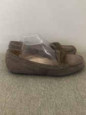 Vionic Women  s Brown Suede Slip On Loafers Size 11