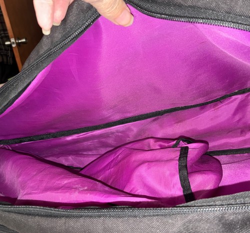 ADIDAS BARRICADE RACQUET BAG, Deep Pink and Black - Afbeelding 13 van 24