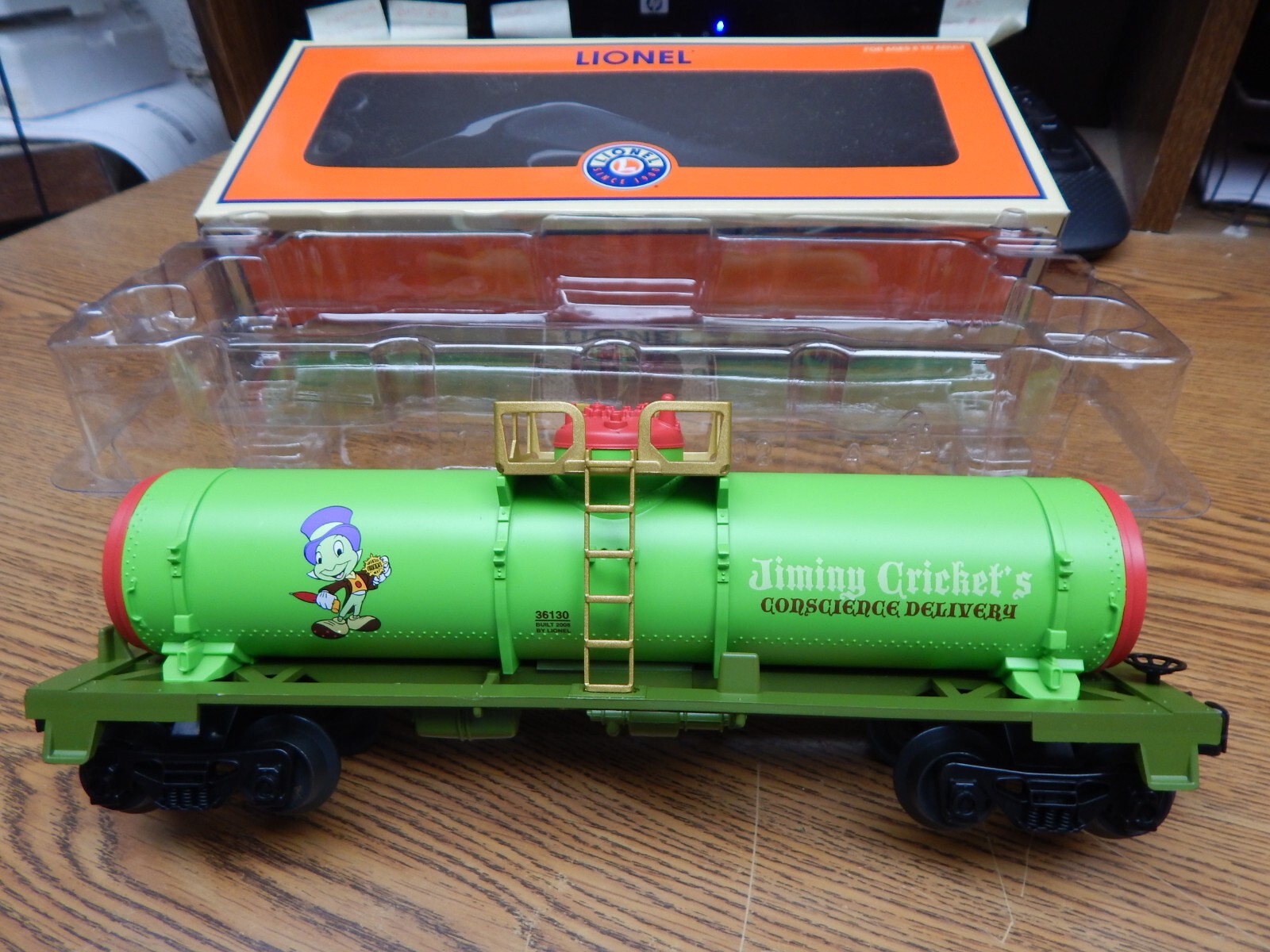 Click here to see eBay Auction