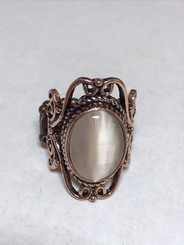 Stretchy Cabochon Bold Ring Bold Bling Statement Fun Moonstone Shimmer Look - Picture 2 of 6