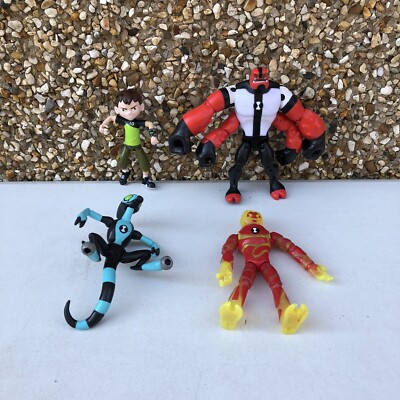 4 x Ben 10 Playmates Figuren - vier Arme & mehr 