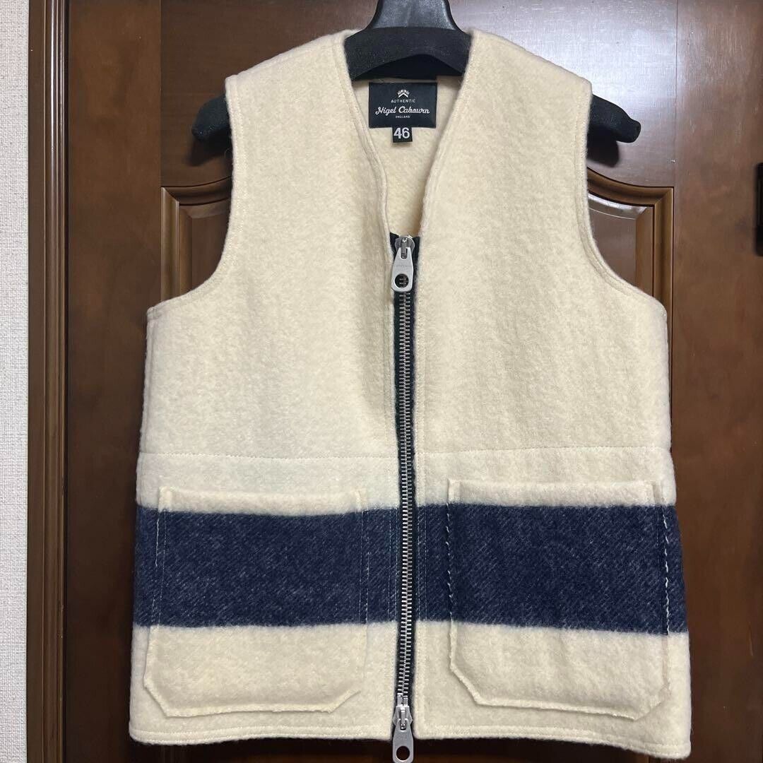 Nigel Cabourn - ZIP OVER VEST Size 46 White/Navy Stylish Nigel Cabourn - ZIP OVER VEST Size 46 White/Navy Stylish