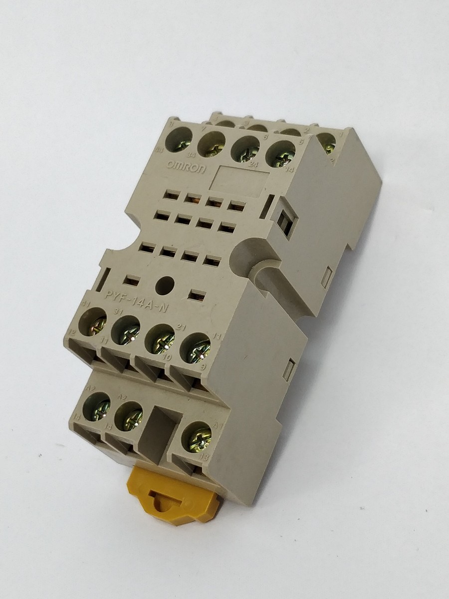 OMRON PYF-14A-N Relay socket 250VAC 5A | eBay