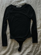 Astr The Label Black Long Sleeve Asymmetrical Ribbed Cutout Bodysuit Top - Med
