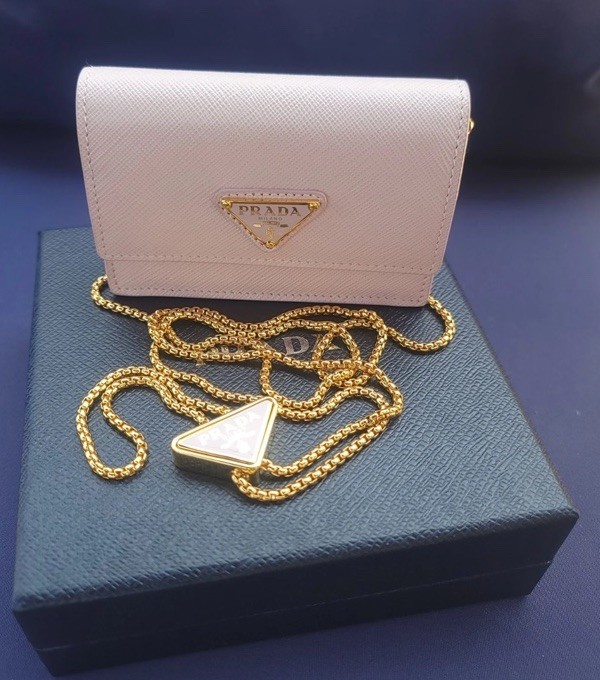 PRADA Saffiano Alabastro Wallet on Chain with Gold Chain
