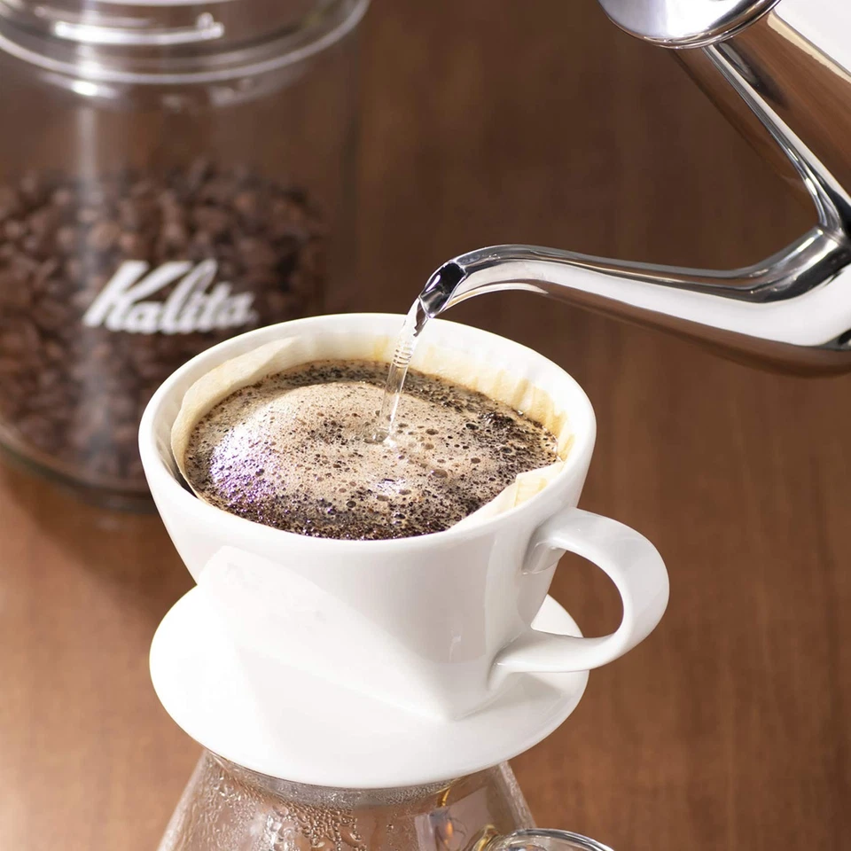 Cafetera Carita Tsubamesanjo, acero inoxidable, mango de madera 23,7 fl oz (70... Foto 4 de 4